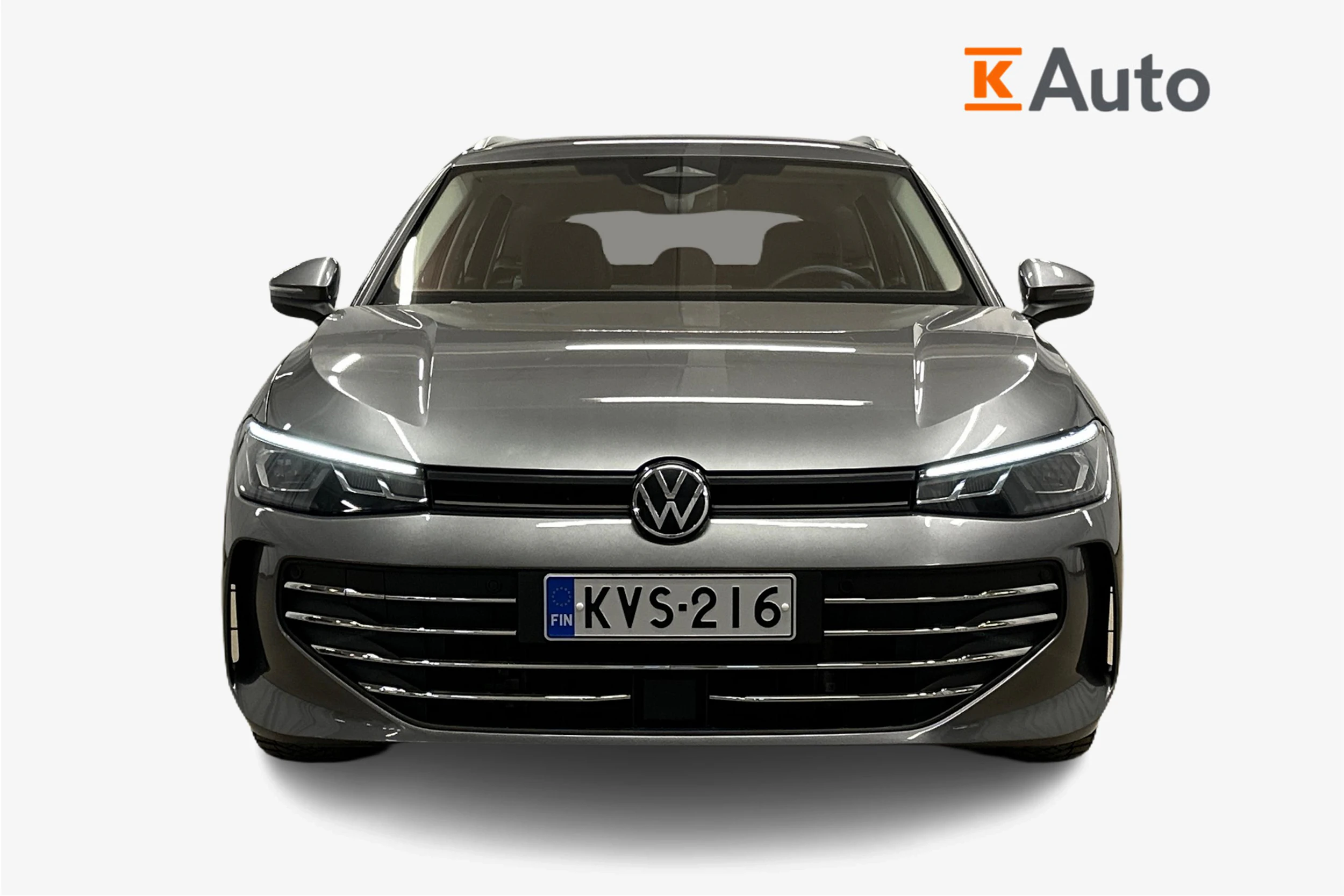 harmaa Volkswagen Passat 2024 kuva 5.