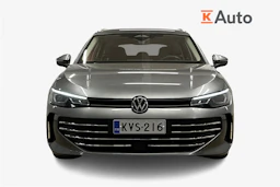 harmaa Volkswagen Passat 2024 kuva 5.