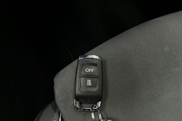 sininen Volkswagen Passat 2024 kuva 25.