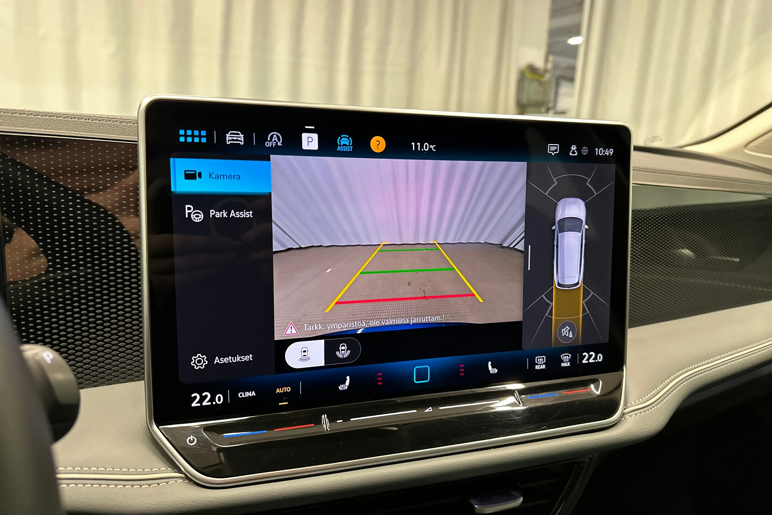 sininen Volkswagen Passat 2024 kuva 14.