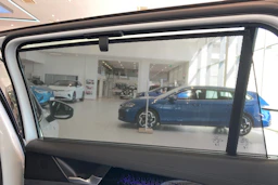 valkoinen Volkswagen Passat 2024 kuva 23.