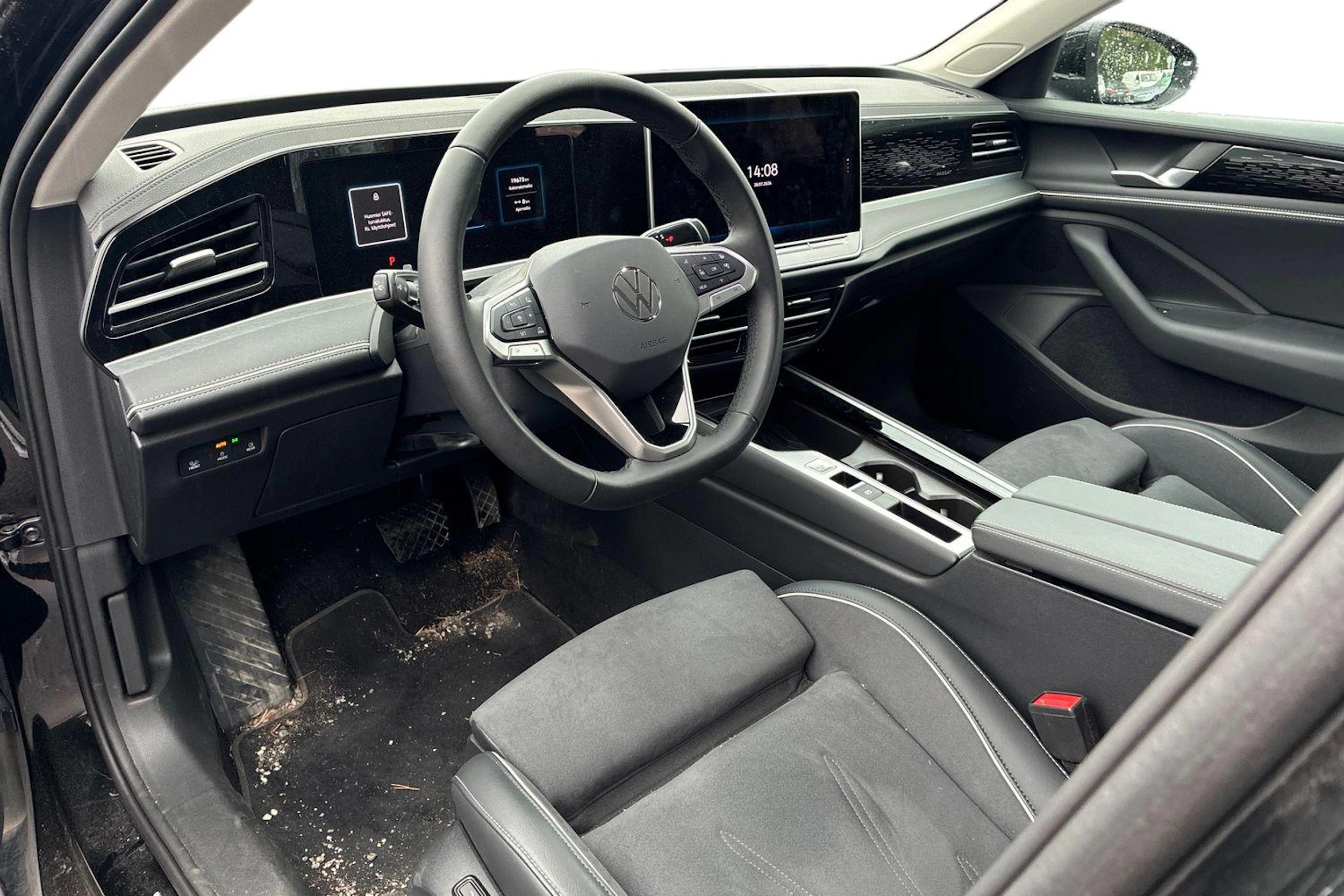 met. musta Volkswagen Passat 2024 kuva 3.