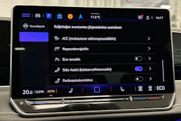 valkoinen Volkswagen Passat 2024 kuva 29.