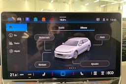 harmaa Volkswagen Passat 2024 kuva 28.