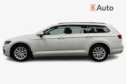 valkoinen Volkswagen Passat 2024 kuva 5.