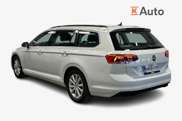 valkoinen Volkswagen Passat 2024 kuva 2.