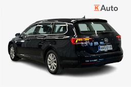 musta Volkswagen Passat 2024 kuva 2.