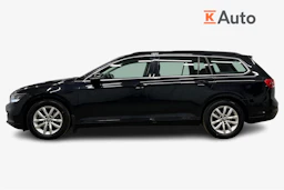 musta Volkswagen Passat 2024 kuva 5.