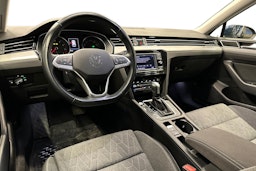 met. sininen Volkswagen Passat 2024 kuva 3.