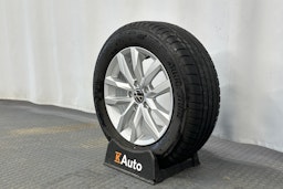 met. sininen Volkswagen Passat 2024 kuva 10.