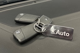 met. sininen Volkswagen Passat 2024 kuva 25.