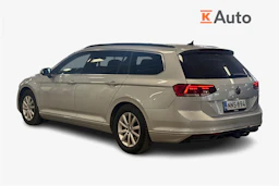 harmaa Volkswagen Passat 2024 kuva 2.