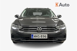 harmaa Volkswagen Passat 2024 kuva 5.