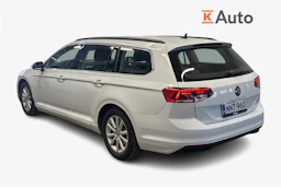 valkoinen Volkswagen Passat 2024 kuva 2.