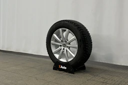 valkoinen Volkswagen Passat 2024 kuva 10.