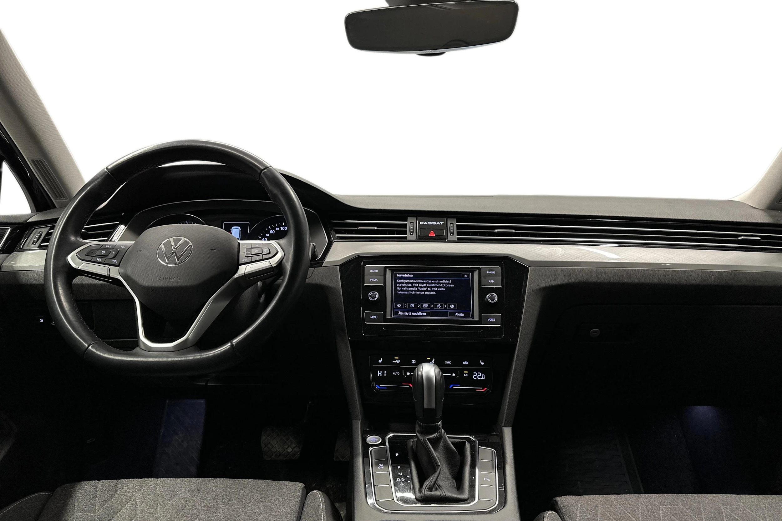 musta Volkswagen Passat 2024 kuva 7.