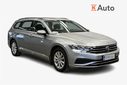 harmaa Volkswagen Passat 2024 kuva 1.