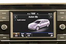 musta Volkswagen Passat 2024 kuva 18.