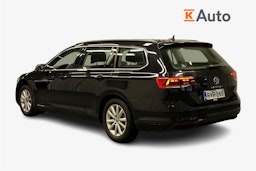 musta Volkswagen Passat 2024 kuva 2.