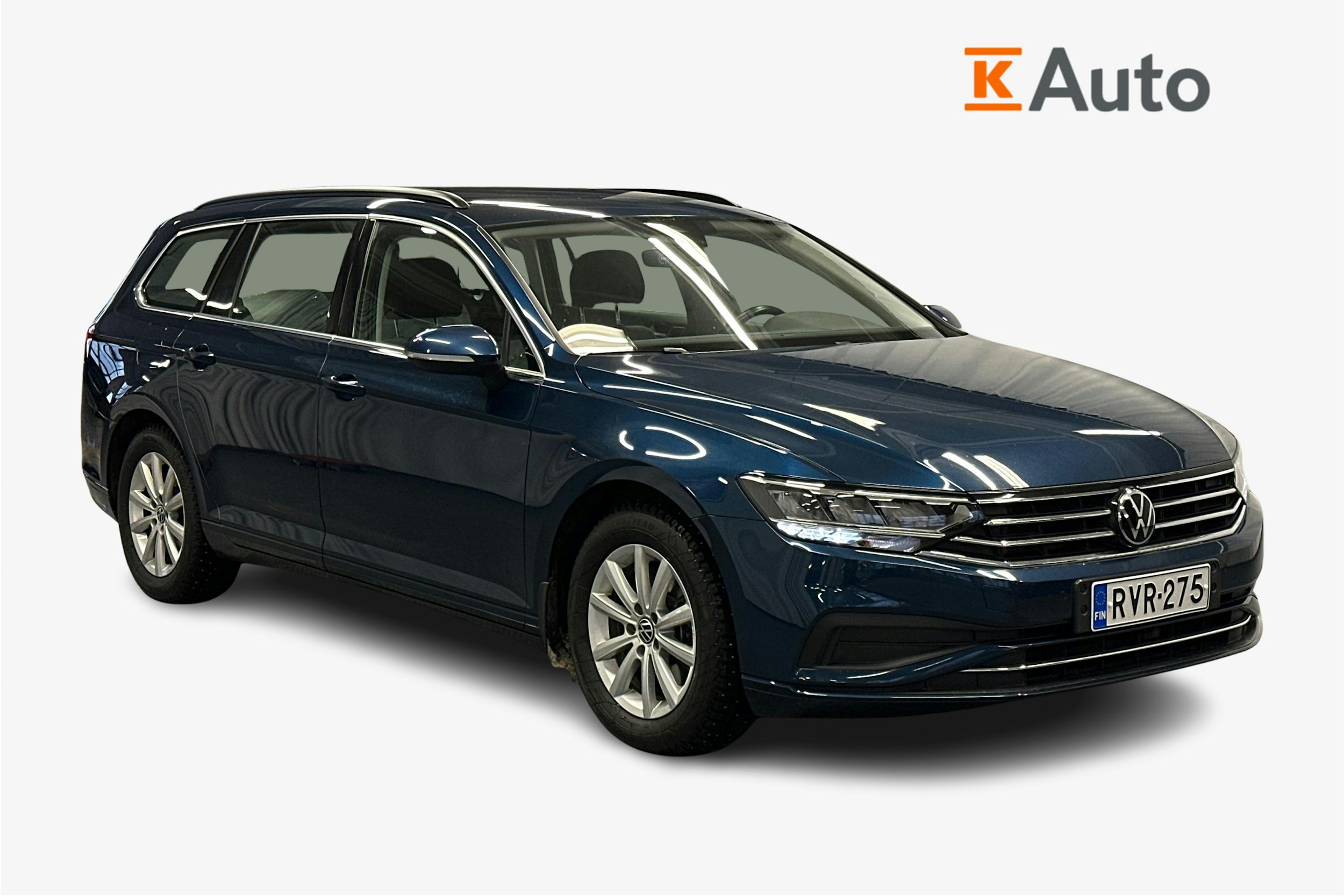 sininen Volkswagen Passat 2024 kuva 1.