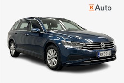 sininen Volkswagen Passat 2024 kuva 1.