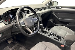 met. harmaa Volkswagen Passat 2024 kuva 3.