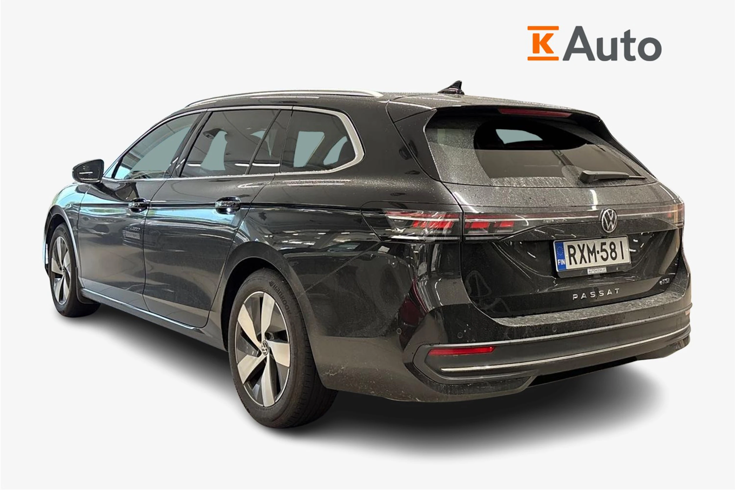 musta Volkswagen Passat 2024 kuva 2.