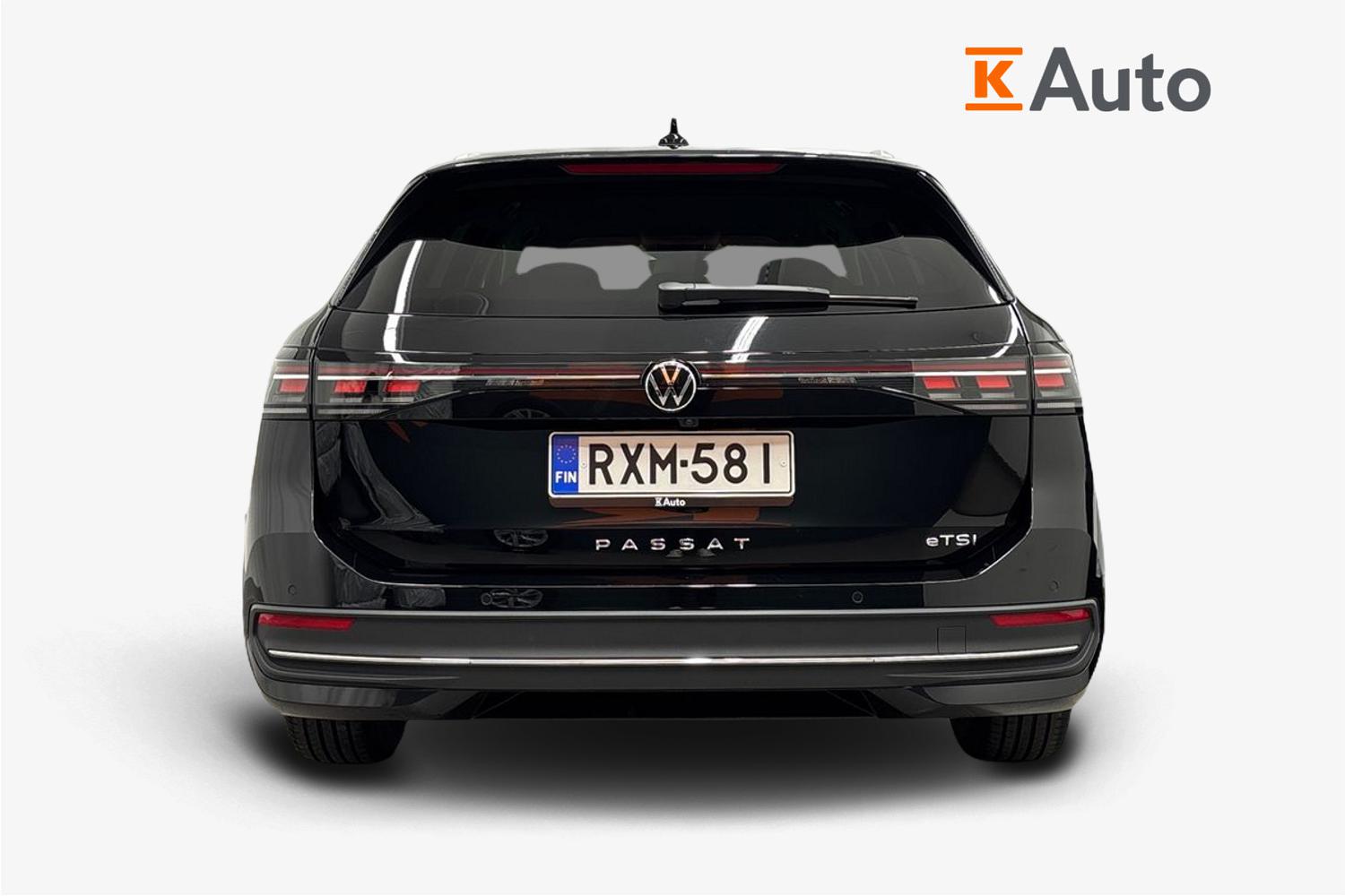 Volkswagen Passat 2024, photo 3/28