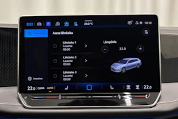 musta Volkswagen Passat 2024 kuva 18.