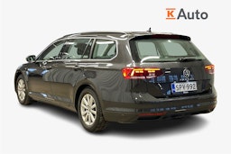 harmaa Volkswagen Passat 2024 kuva 2.