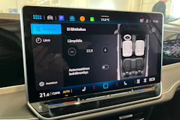 valkoinen Volkswagen Passat 2025 kuva 32.