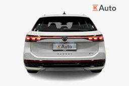 valkoinen Volkswagen Passat 2025 kuva 3.