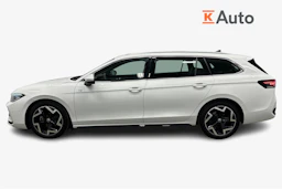 valkoinen Volkswagen Passat 2025 kuva 5.