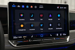 valkoinen Volkswagen Passat 2025 kuva 18.