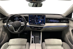 hopea Volkswagen Passat 2025 kuva 9.