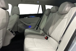 hopea Volkswagen Passat 2025 kuva 10.
