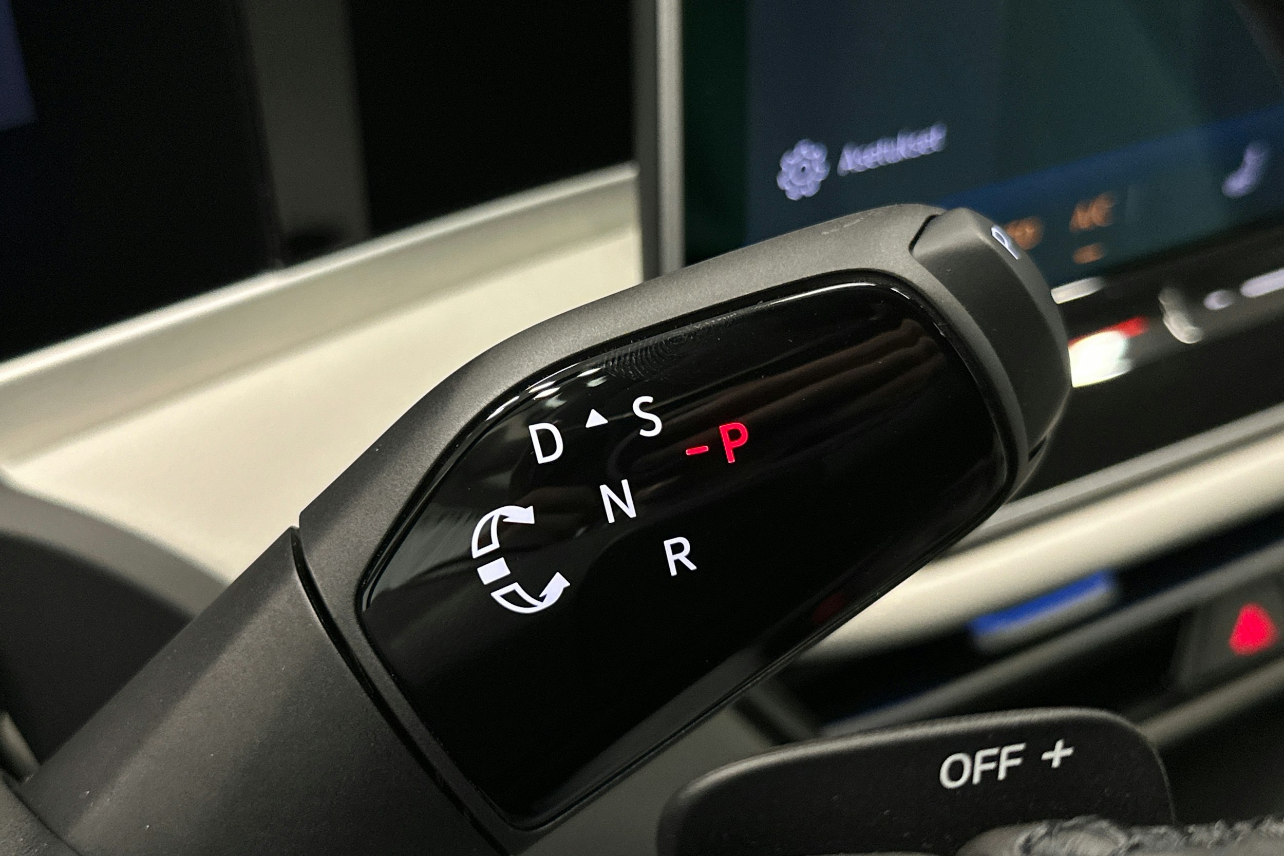 hopea Volkswagen Passat 2025 kuva 32.