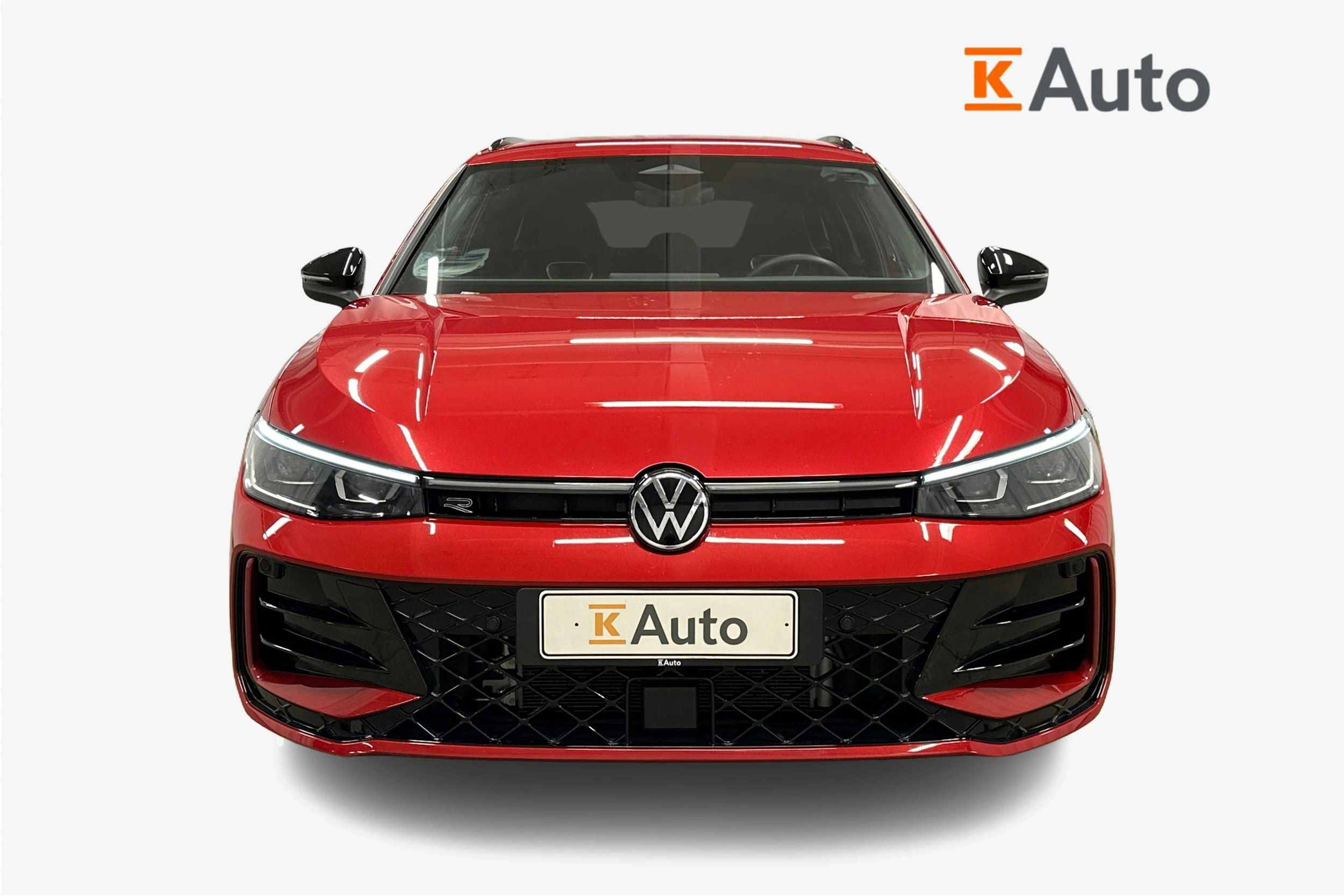 punainen Volkswagen Passat 2025 kuva 5.