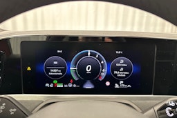 punainen Volkswagen Passat 2025 kuva 17.