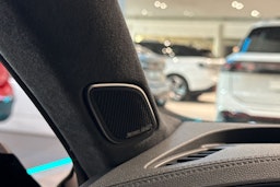 musta Volkswagen Passat 2025 kuva 14.