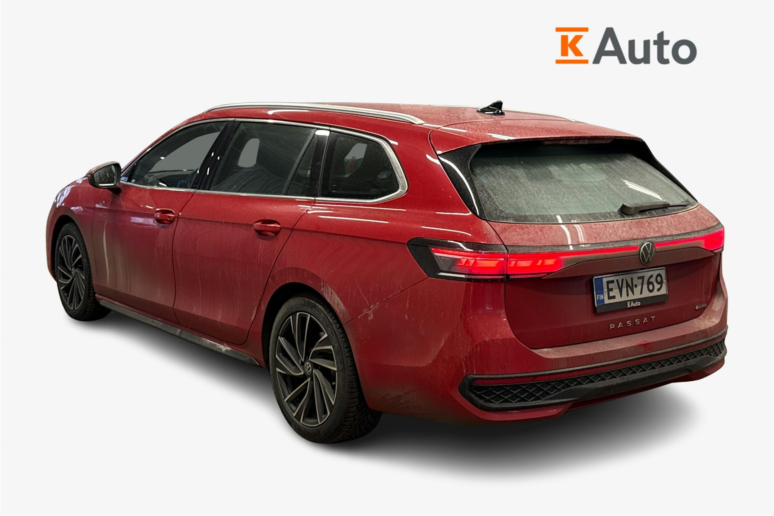 punainen Volkswagen Passat 2025 kuva 2.