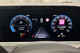 harmaa Volkswagen Passat 2025 kuva 17.
