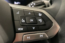 Harmaa Volkswagen PASSAT 2025 kuva 24.