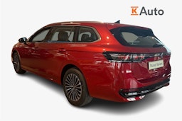 punainen Volkswagen Passat 2025 kuva 2.