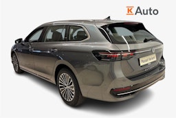 harmaa Volkswagen Passat 2025 kuva 2.