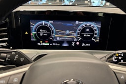 harmaa Volkswagen Passat 2025 kuva 12.