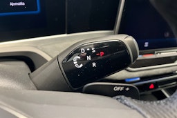valkoinen Volkswagen Passat 2025 kuva 19.