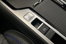 valkoinen Volkswagen Passat 2025 kuva 21.