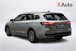 harmaa Volkswagen Passat 2025 kuva 3.