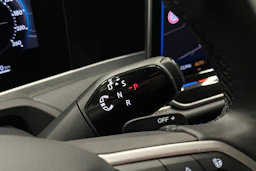 harmaa Volkswagen Passat 2025 kuva 23.